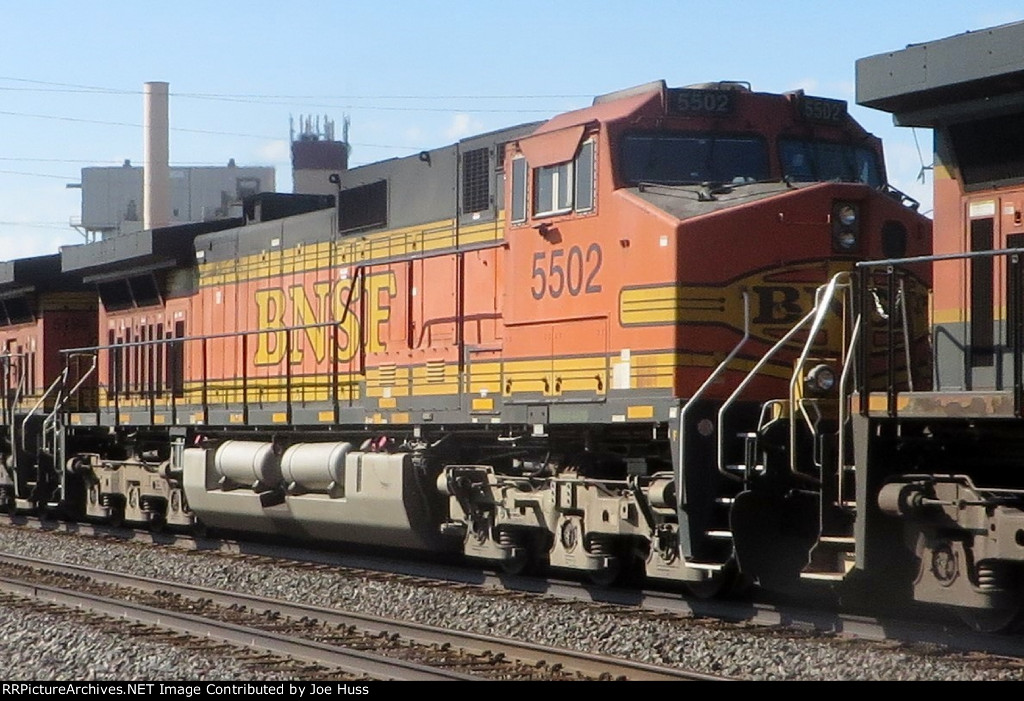 BNSF 5502